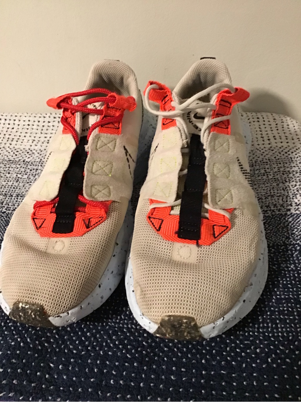 Nike Men's Beige And Orange Athletic Shoes